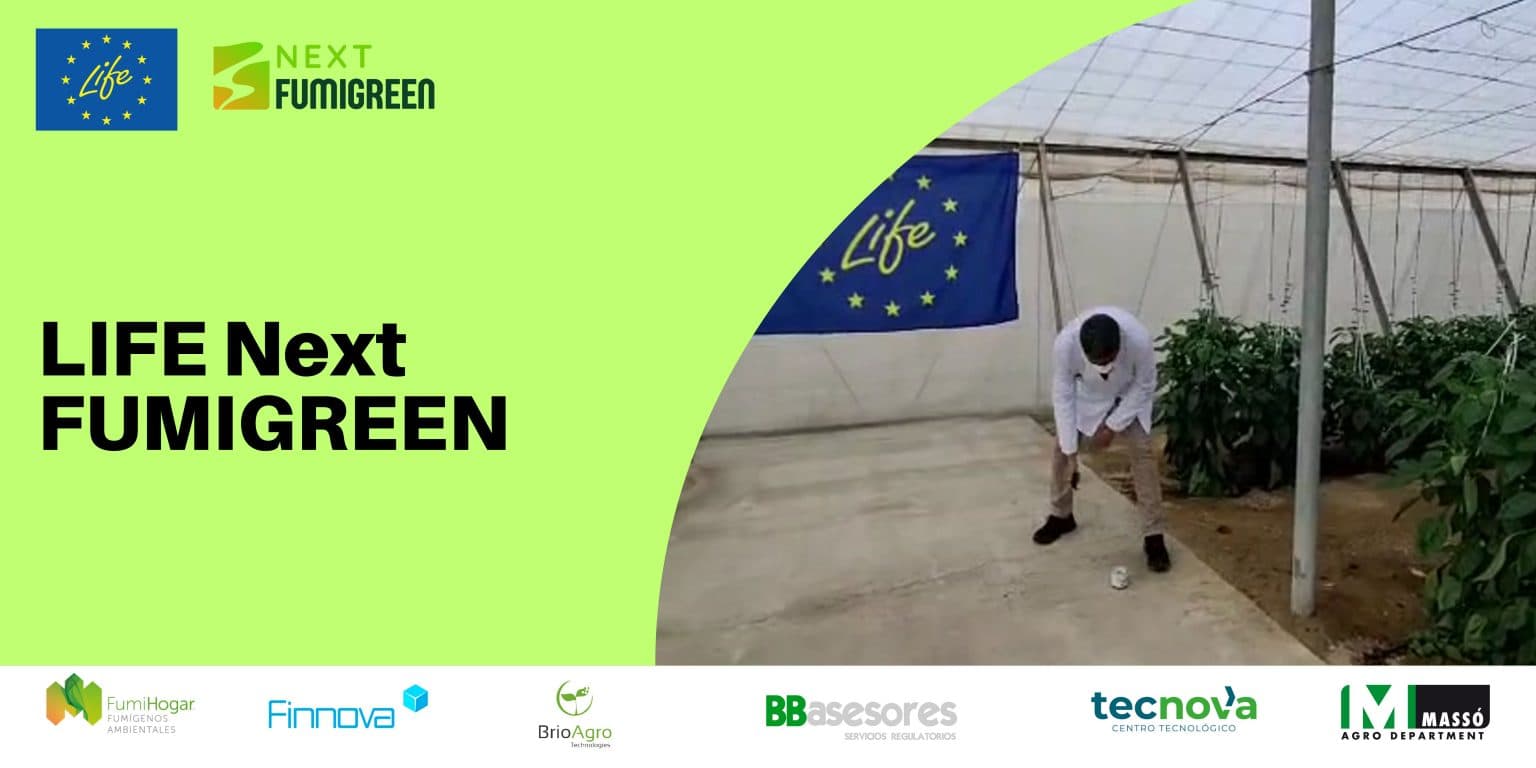 Primeros ensayos con fumígenos naturales para el control de plagas en invernaderos del proyecto LIFE NextFUMIGREEN